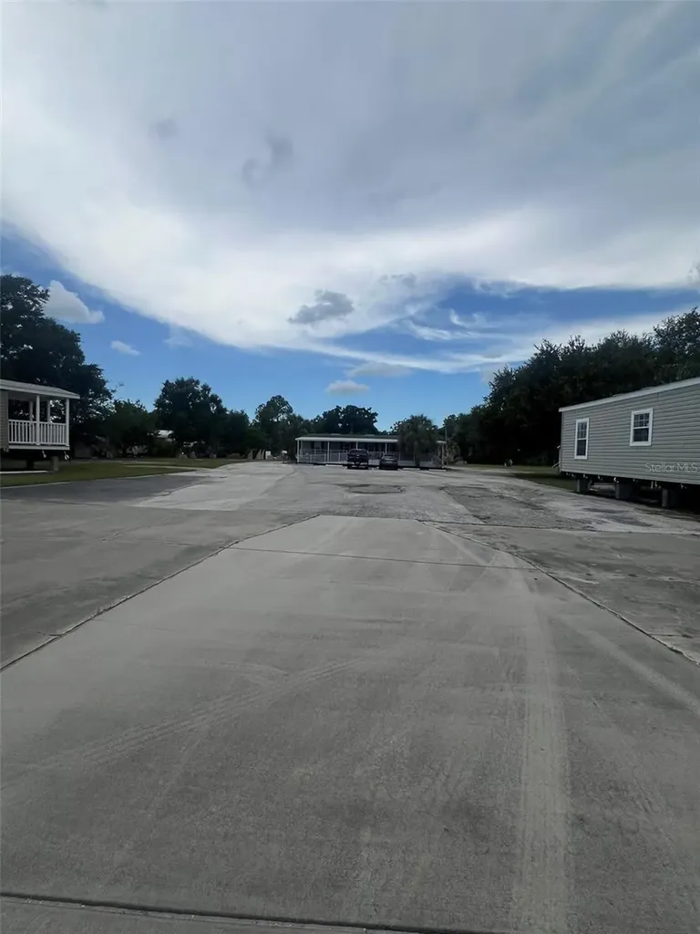 10916 N Nebraska Avenue Tampa FL 33612