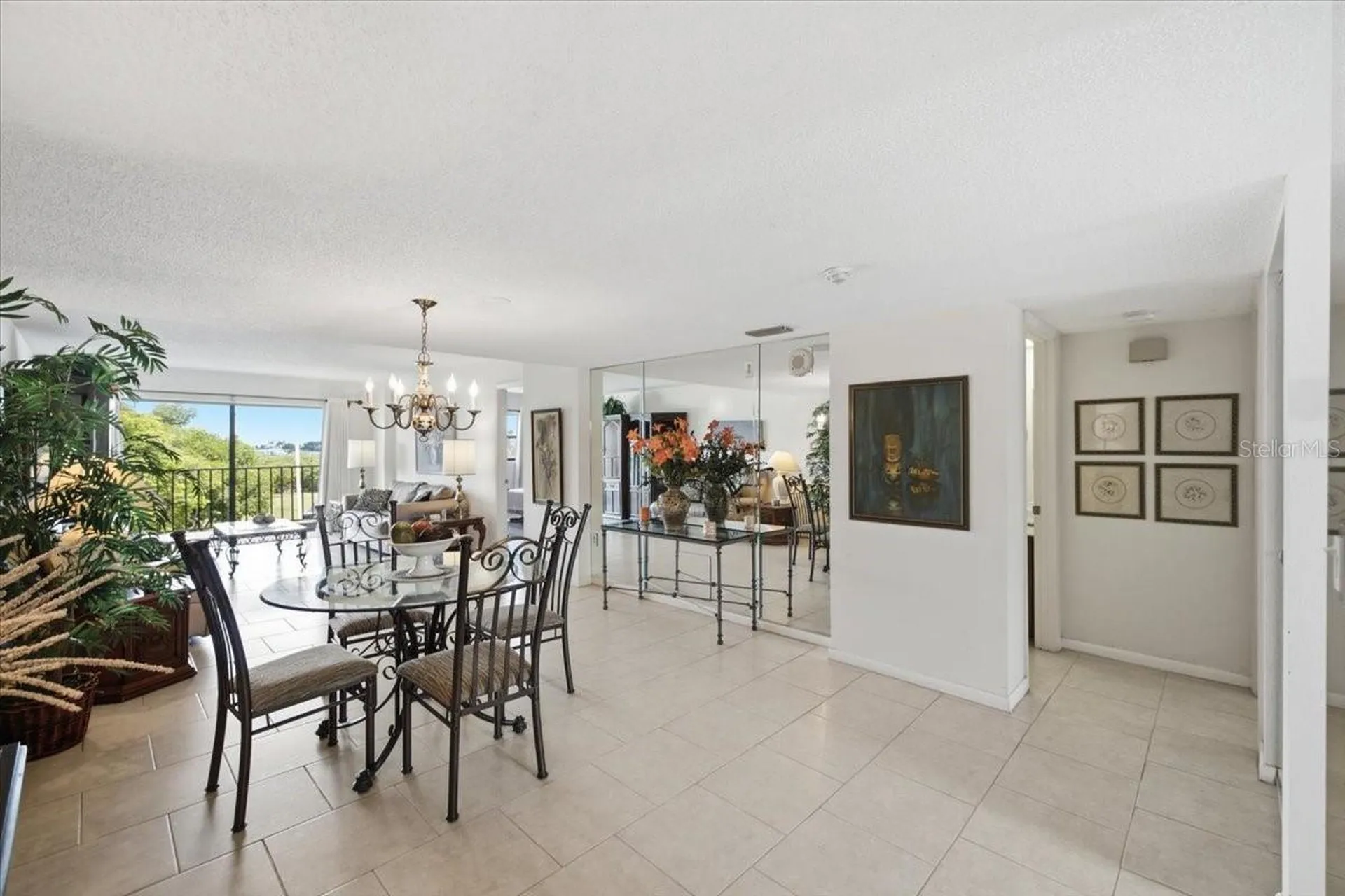 7050 Sunset Drive S St Petersburg FL 33707
