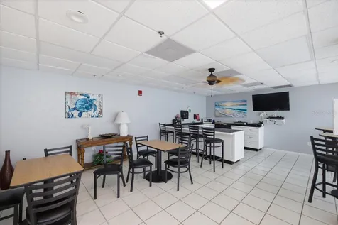 7050 Sunset Drive S St Petersburg FL 33707