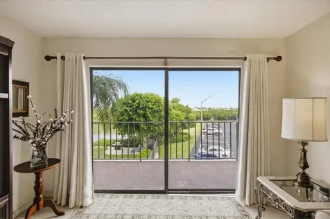 7050 Sunset Drive S St Petersburg FL 33707