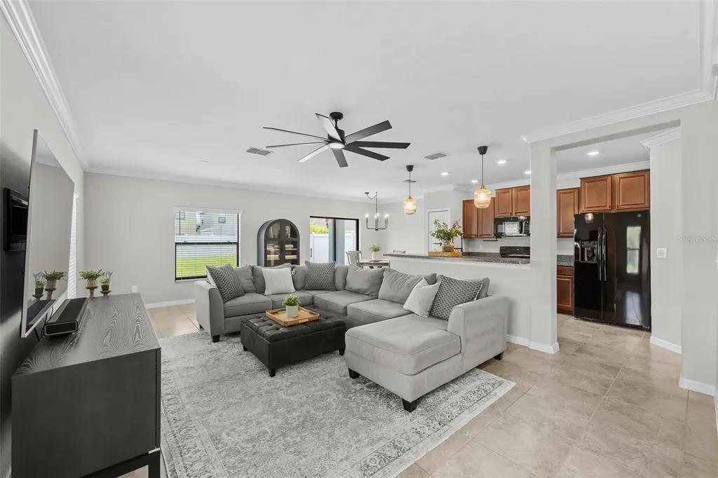 7423 Clary Sage Avenue Tampa FL 33619