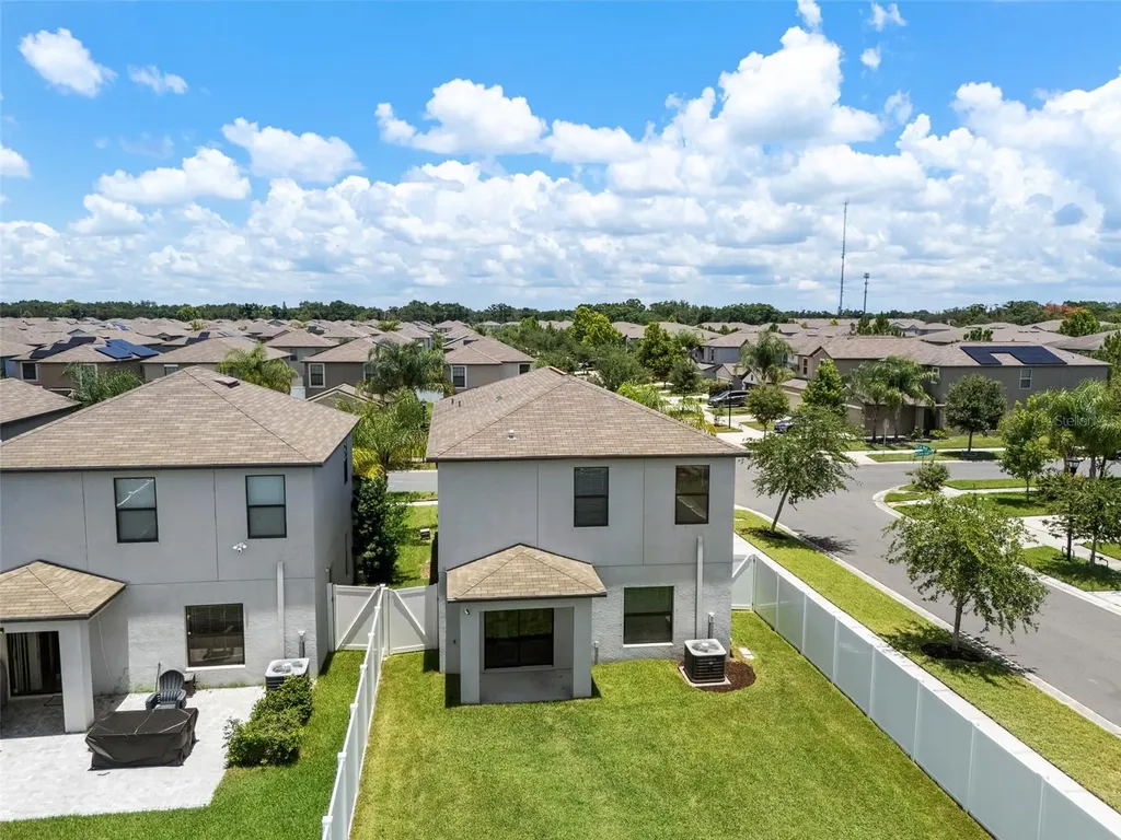 7423 Clary Sage Avenue Tampa FL 33619