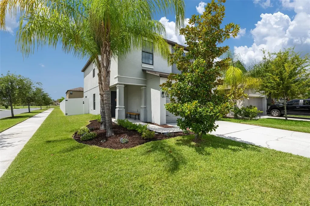 7423 Clary Sage Avenue Tampa FL 33619