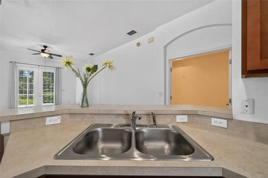 1143 Wrightswynde Court Wesley Chapel FL 33543