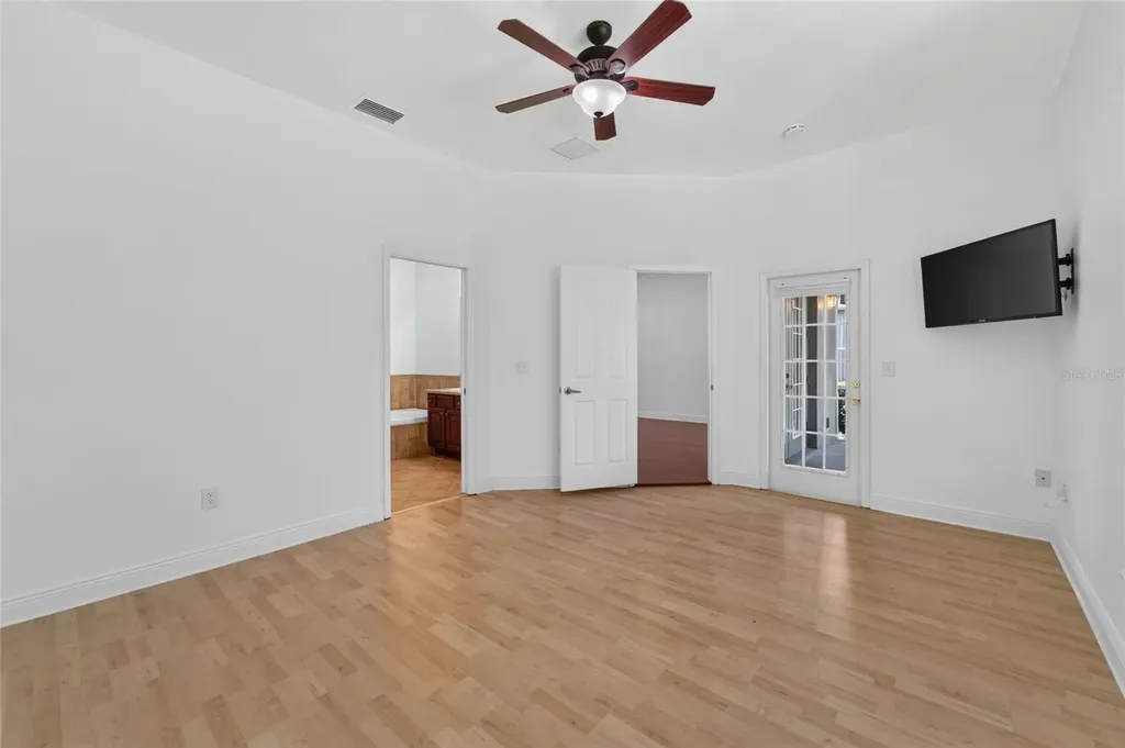 1143 Wrightswynde Court Wesley Chapel FL 33543