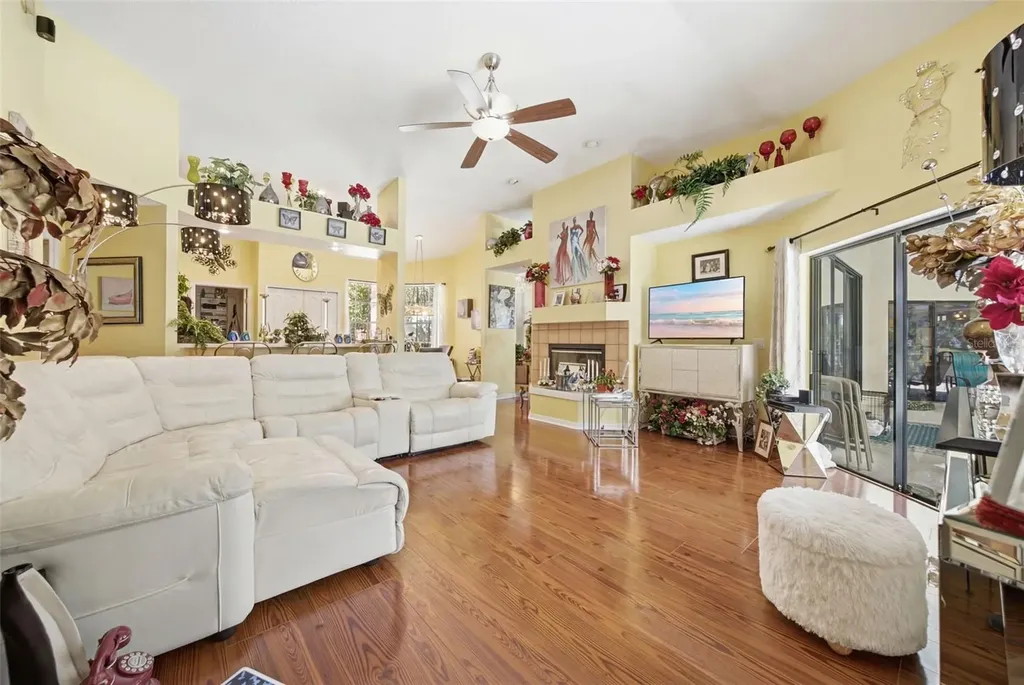 16501 Blenheim Drive Lutz FL 33549