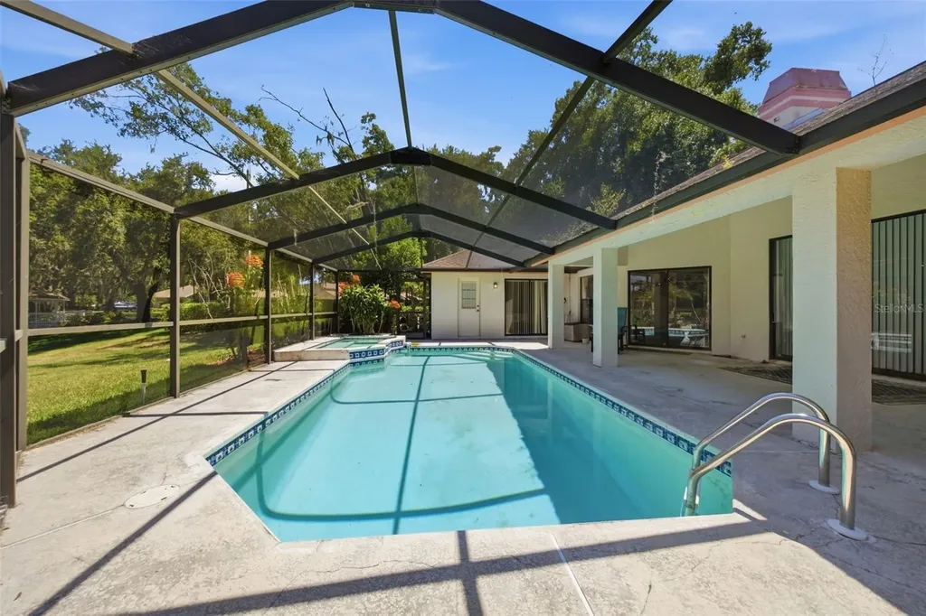 16501 Blenheim Drive Lutz FL 33549