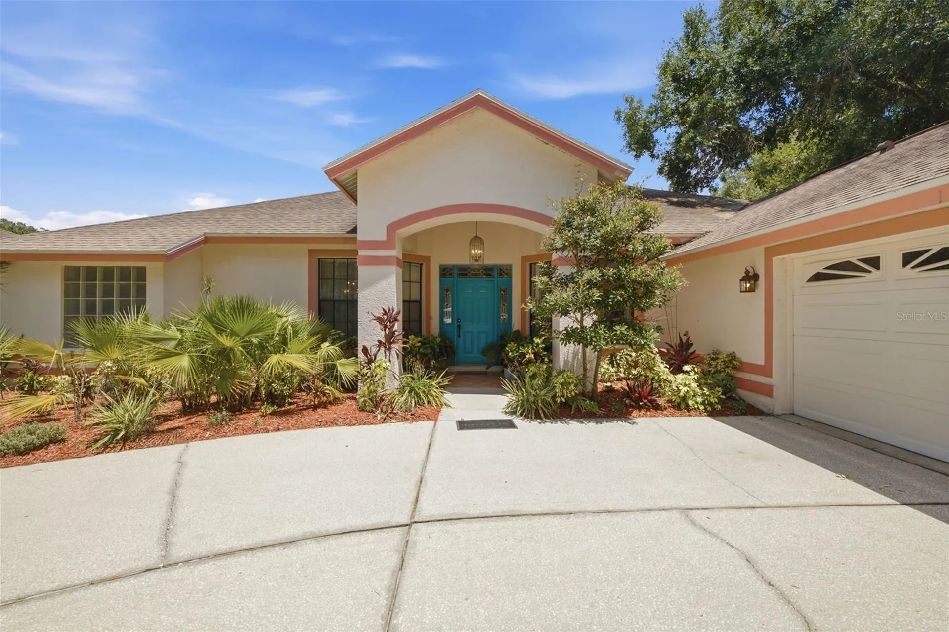 16501 Blenheim Drive Lutz FL 33549