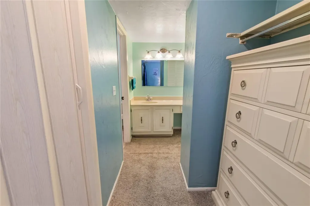 1836 N Crystal Lake Drive Lakeland FL 33801