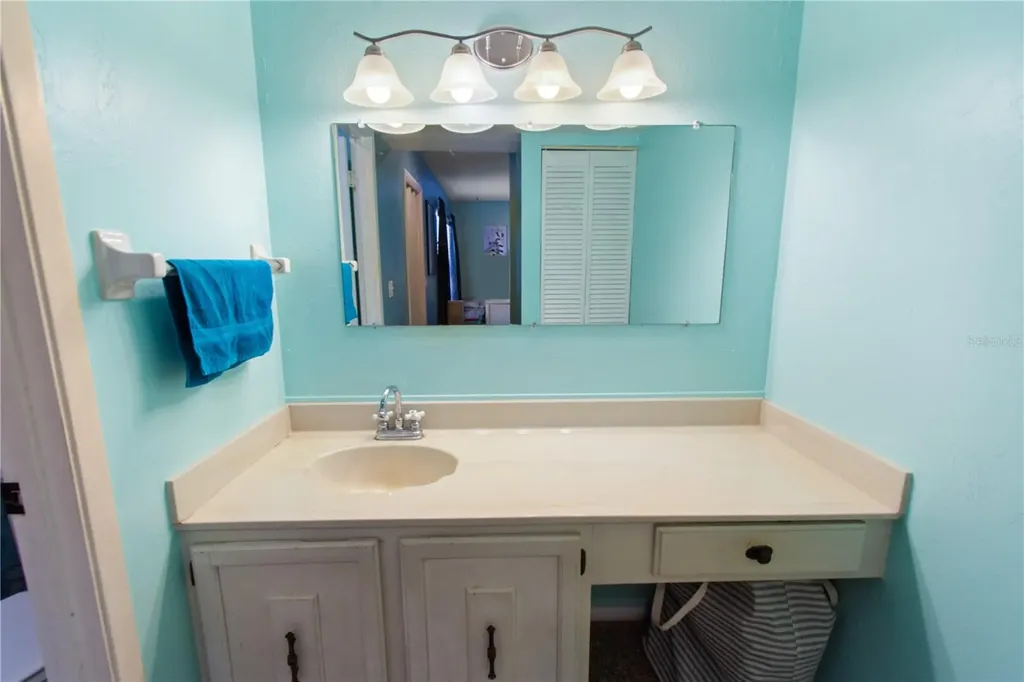 1836 N Crystal Lake Drive Lakeland FL 33801