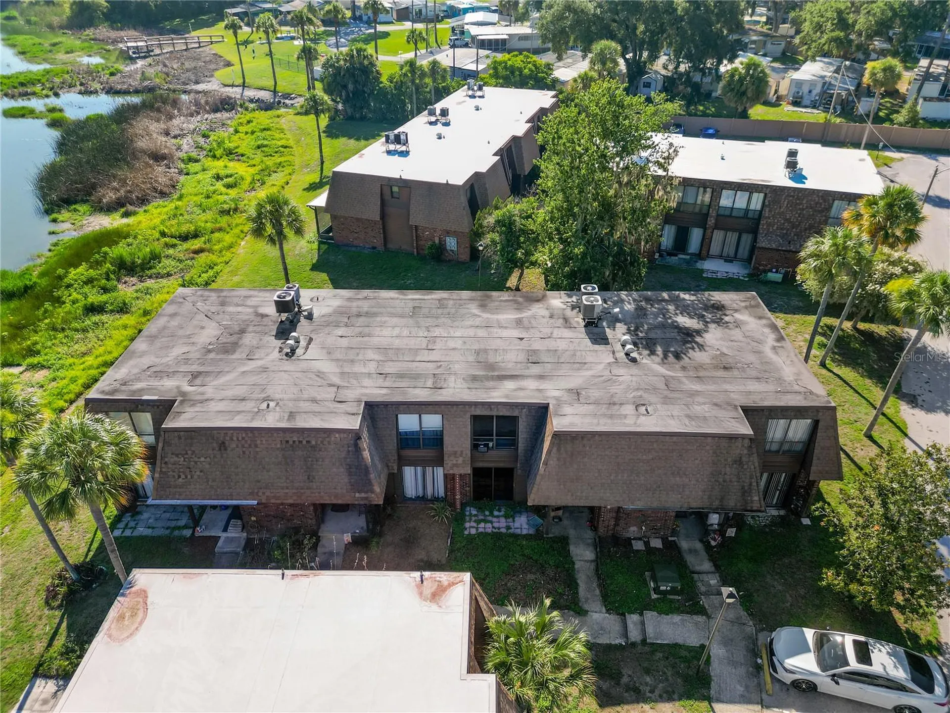 1836 N Crystal Lake Drive Lakeland FL 33801