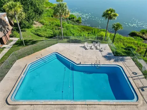 1836 N Crystal Lake Drive Lakeland FL 33801