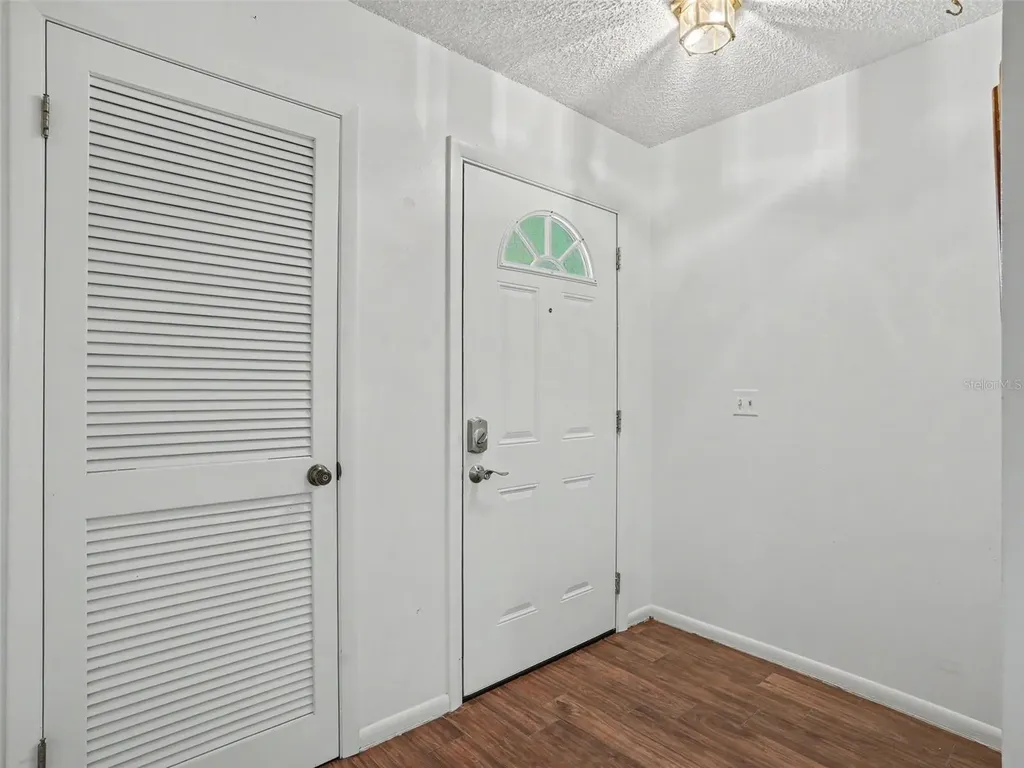 1525 Oakview Circle SE Winter Haven FL 33880