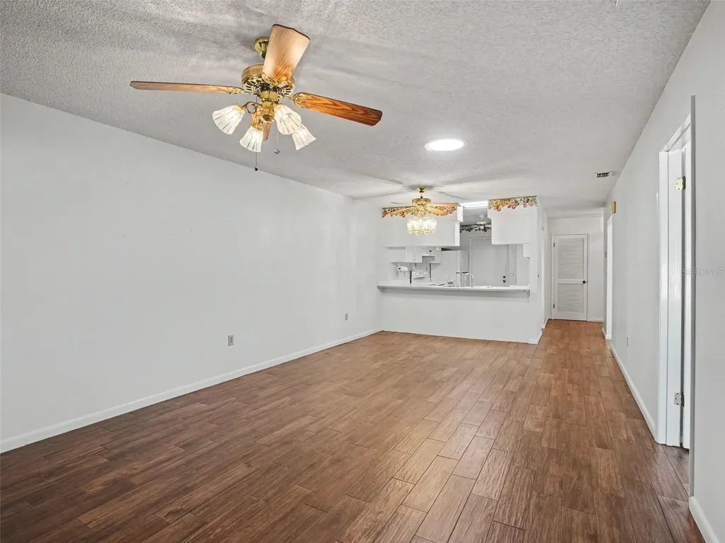 1525 Oakview Circle SE Winter Haven FL 33880
