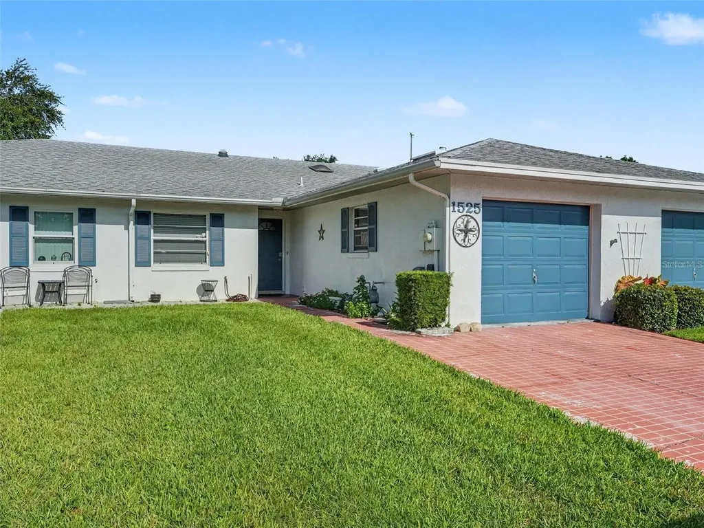 1525 Oakview Circle SE Winter Haven FL 33880