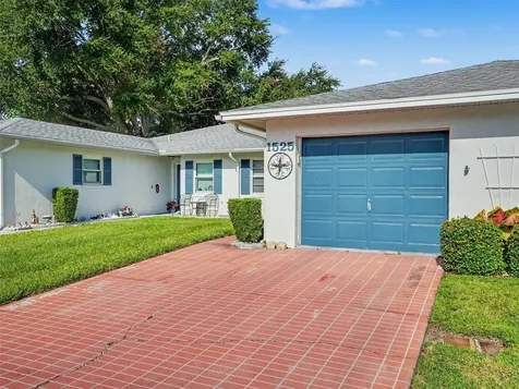1525 Oakview Circle SE Winter Haven FL 33880