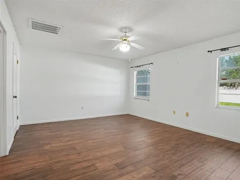 1525 Oakview Circle SE Winter Haven FL 33880