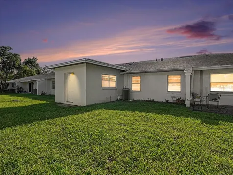 1525 Oakview Circle SE Winter Haven FL 33880