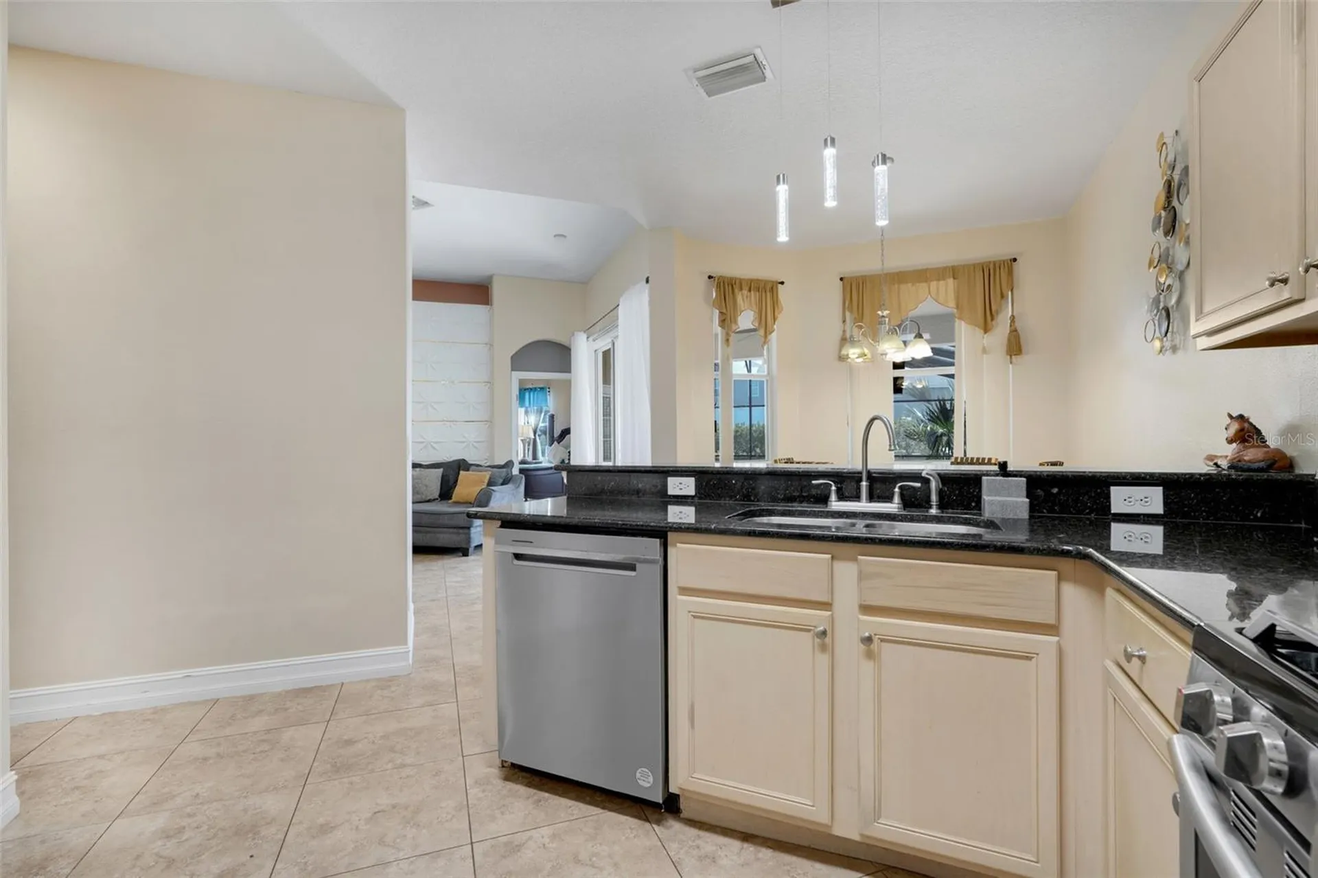 216 Montara Drive Davenport FL 33897