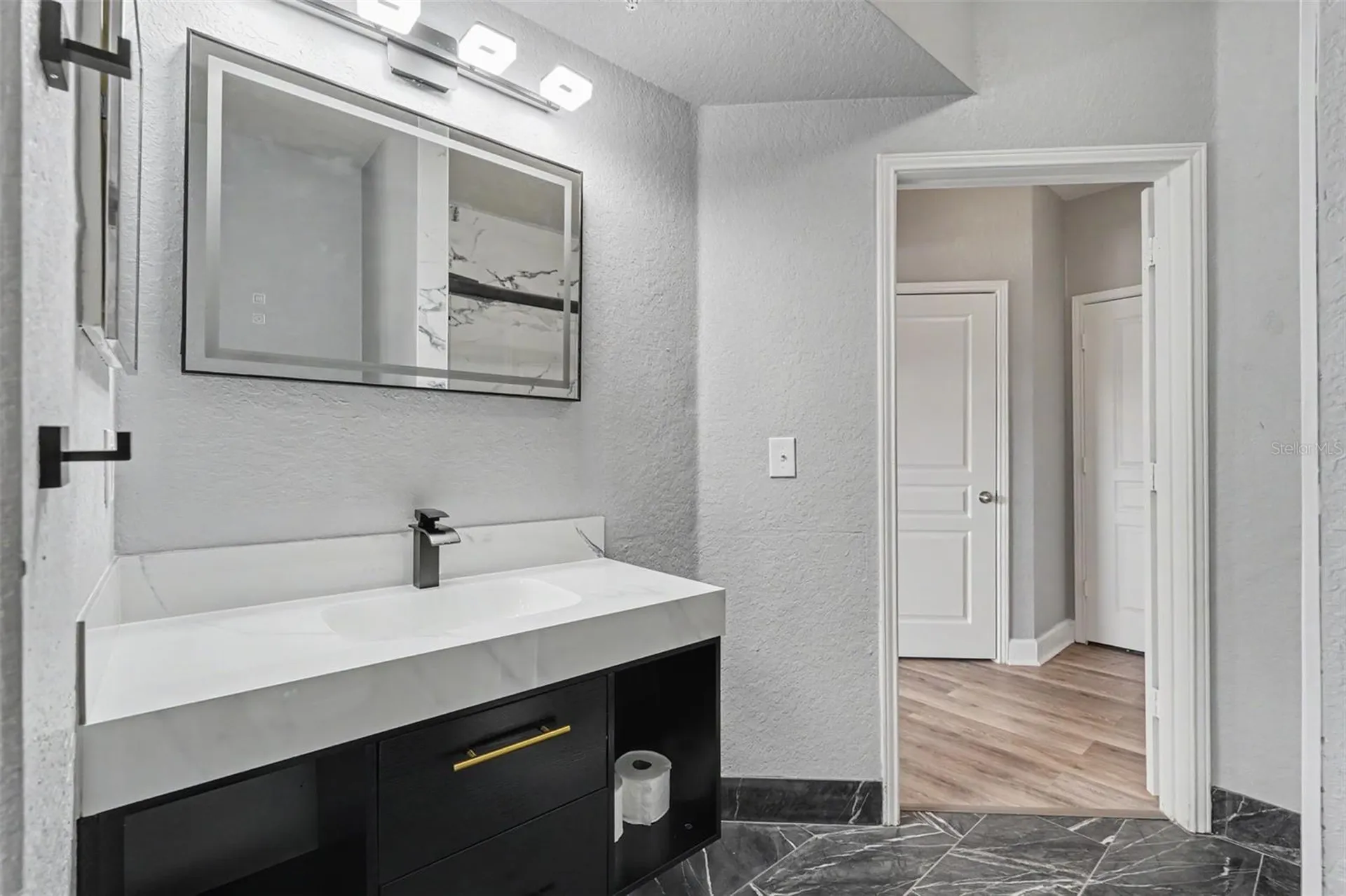 5125 Palm Springs Boulevard Tampa FL 33647