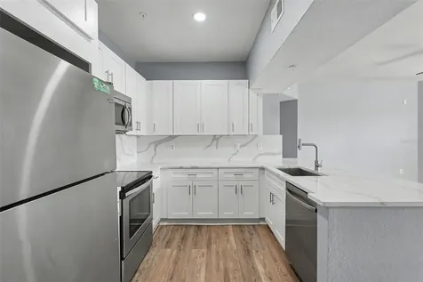 5125 Palm Springs Boulevard Tampa FL 33647