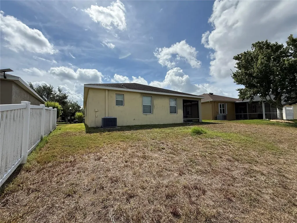 1751 Bonita Bluff Court Ruskin FL 33570