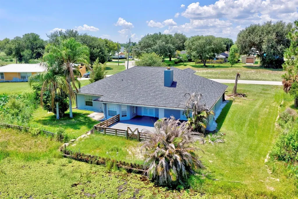 110 Gates Avenue Lake Placid FL 33852