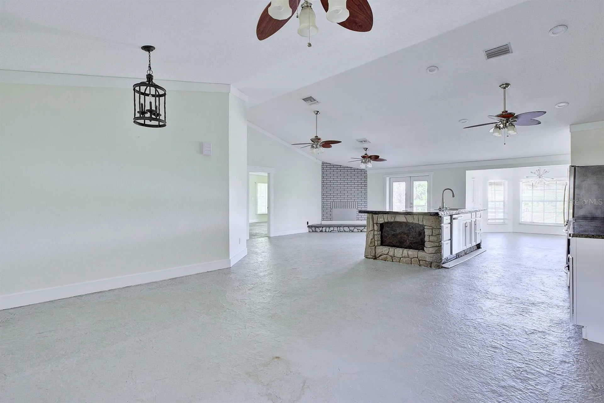 110 Gates Avenue Lake Placid FL 33852