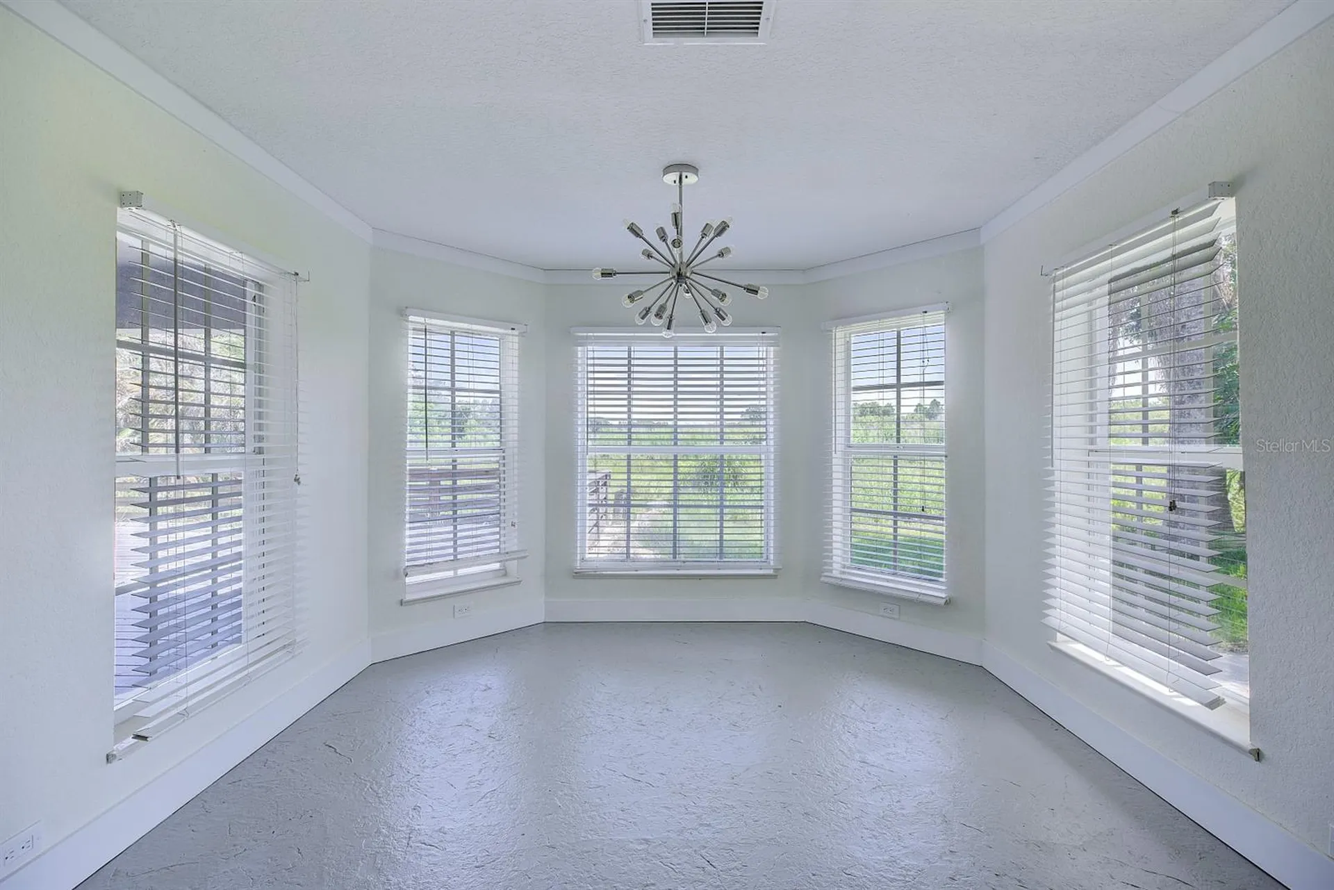110 Gates Avenue Lake Placid FL 33852