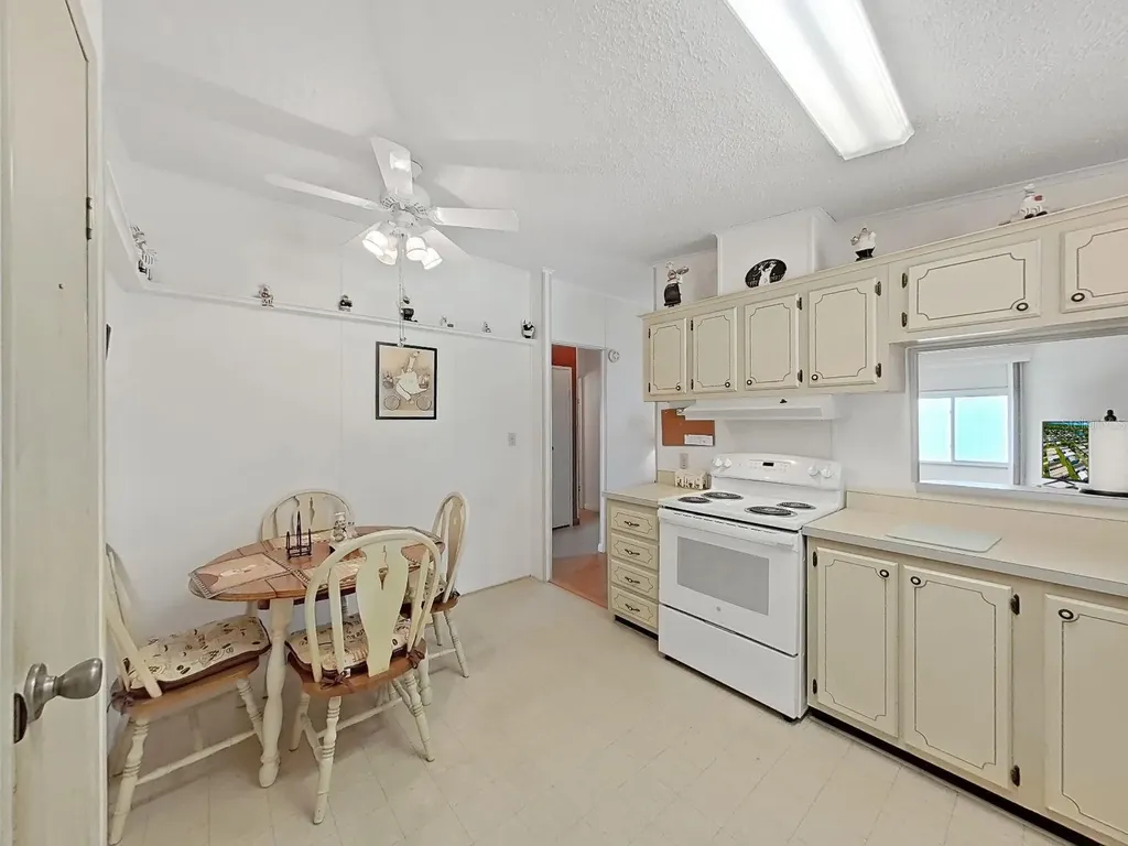 1802 Sherwood Hill Drive Lakeland FL 33810