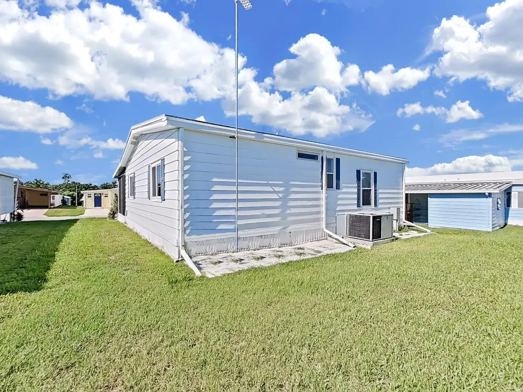 1802 Sherwood Hill Drive Lakeland FL 33810
