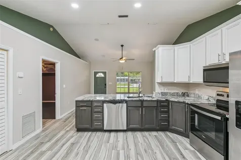 1711 Charleston Lane St Cloud FL 34769