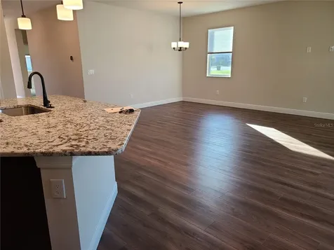 5736 143rd Court E Bradenton FL 34211
