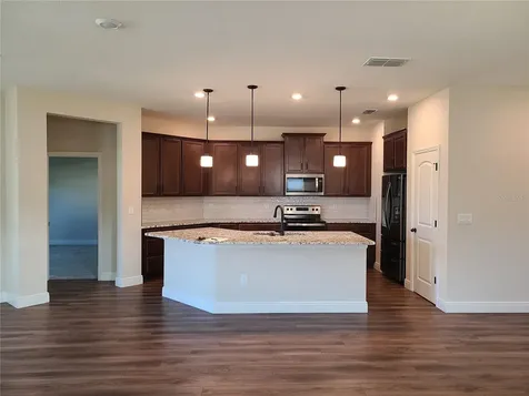 5736 143rd Court E Bradenton FL 34211