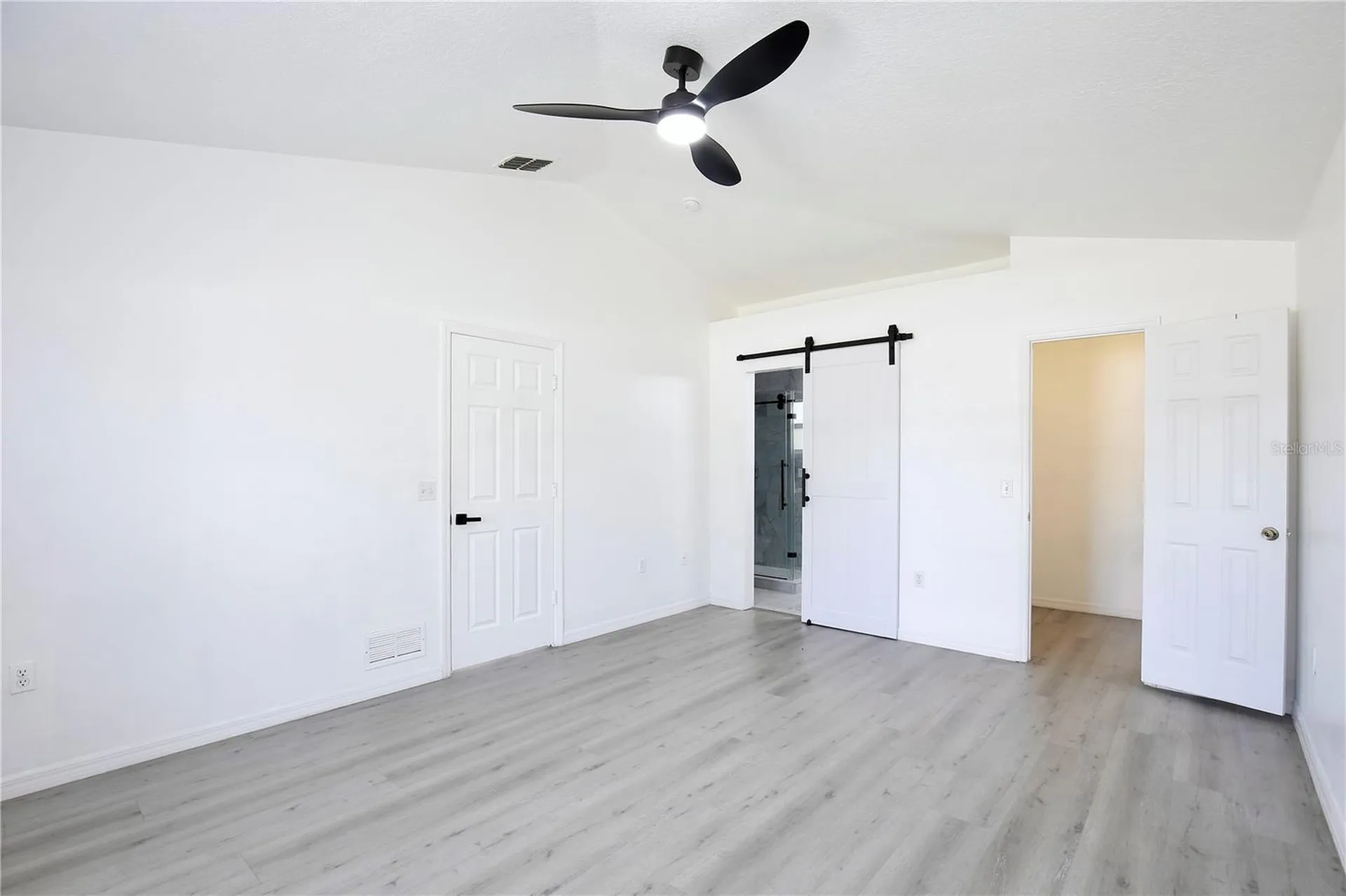1687 Brewton Circle Deltona FL 32738