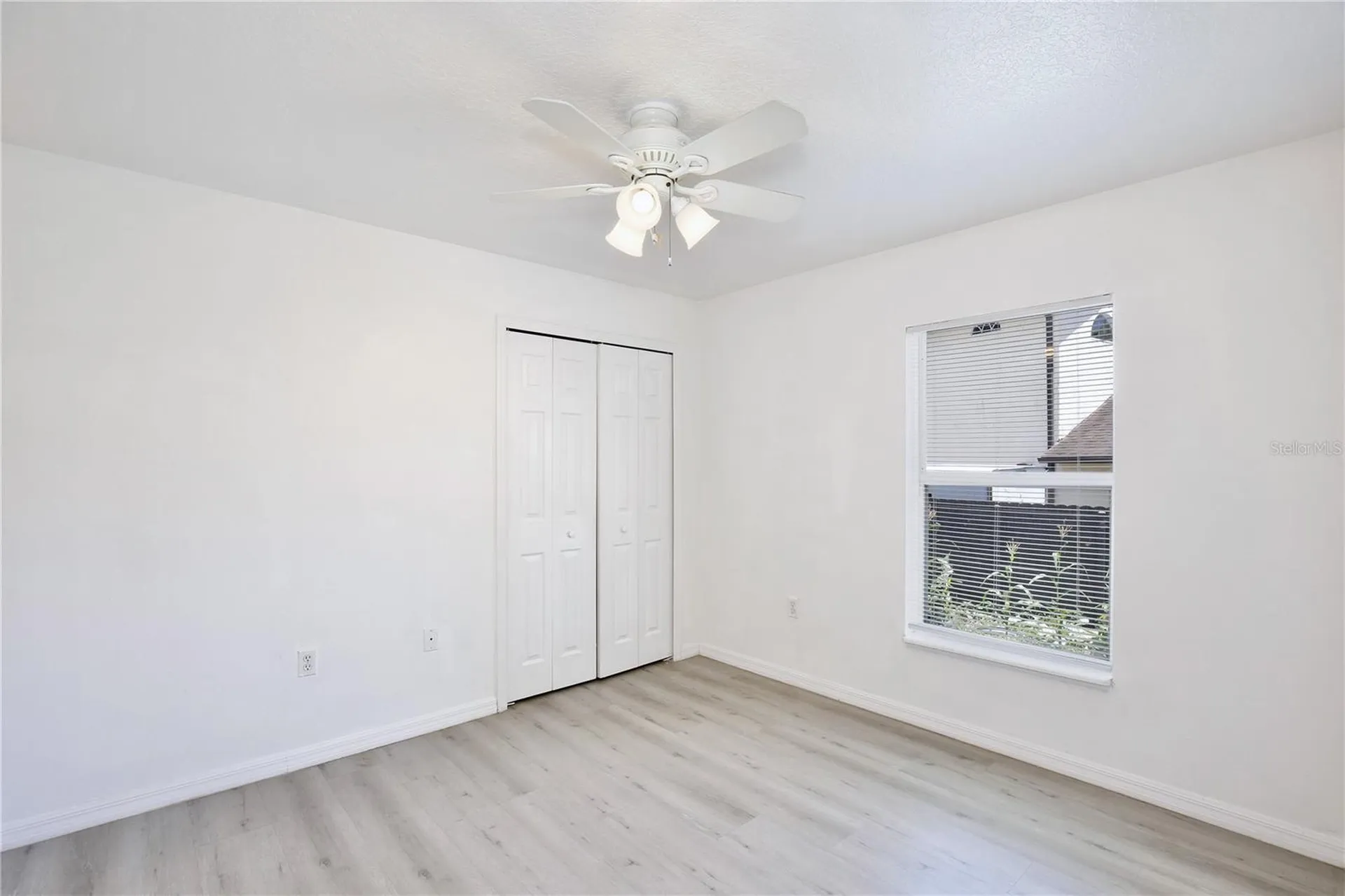 1687 Brewton Circle Deltona FL 32738