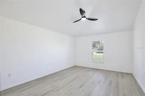 1687 Brewton Circle Deltona FL 32738