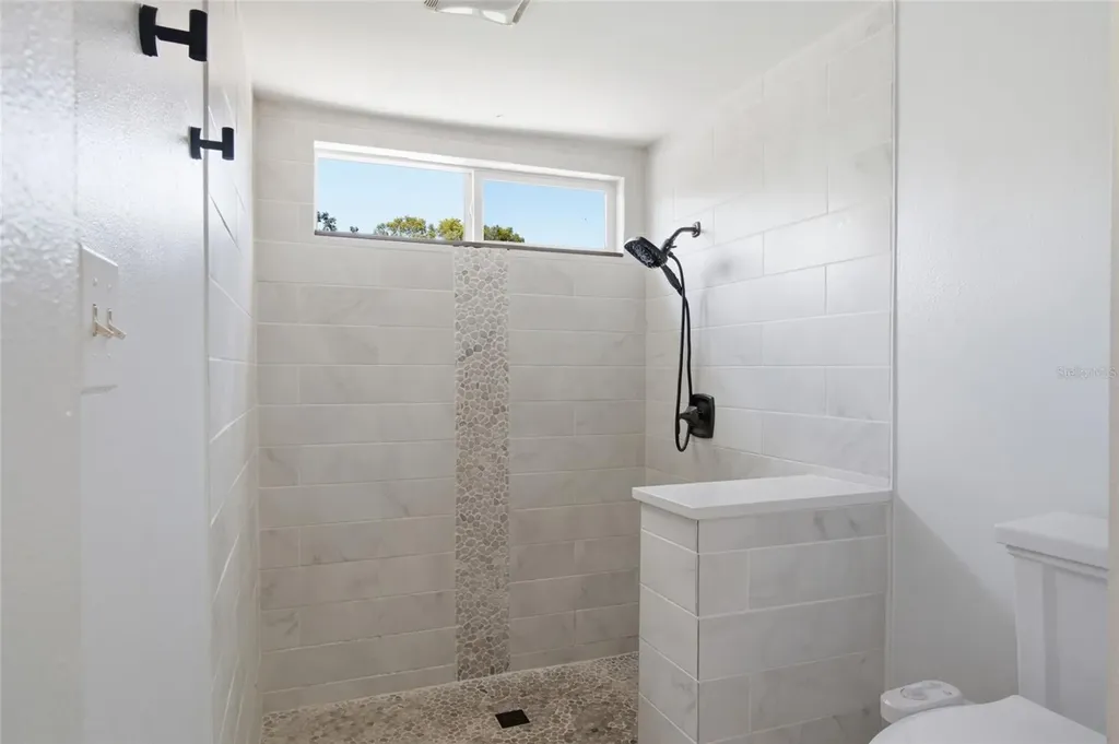 1642 Colleen Drive Orlando FL 32809
