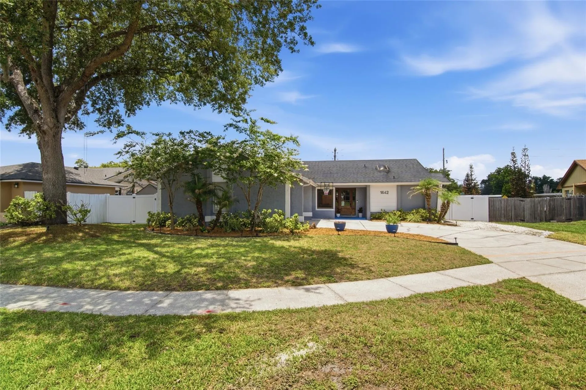 1642 Colleen Drive Orlando FL 32809