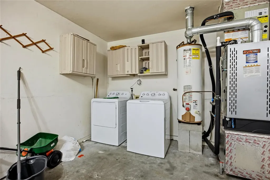 2951 SW 40th Avenue Gainesville FL 32608