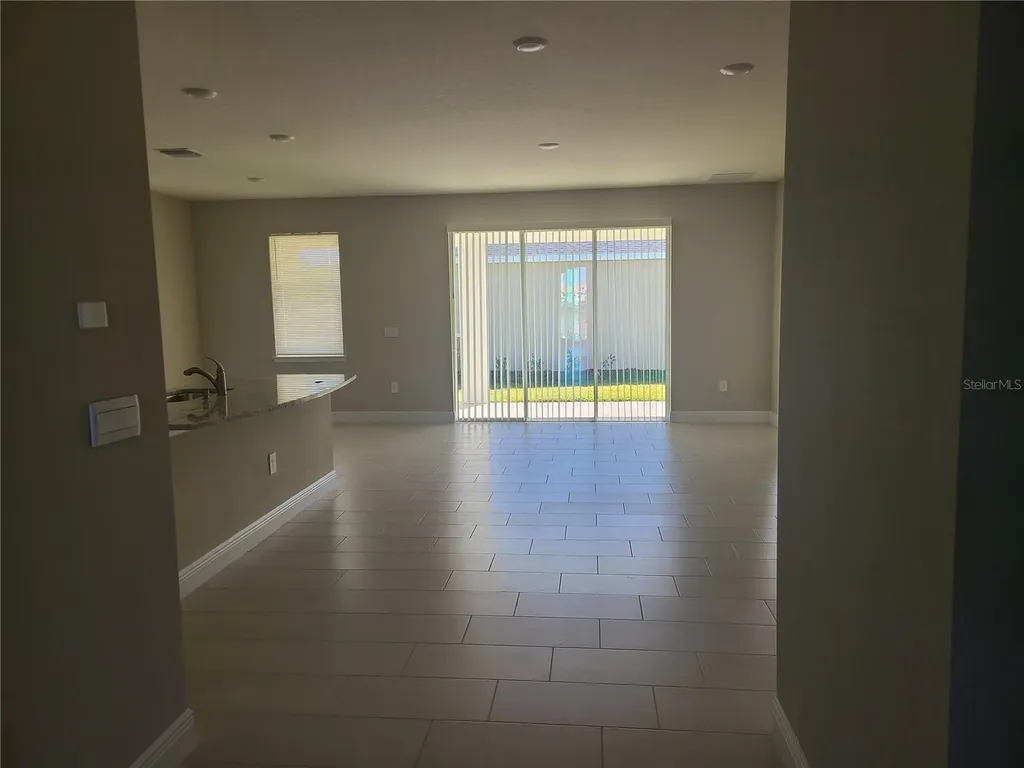 17758 Cantarina Cove Lakewood Ranch FL 34211
