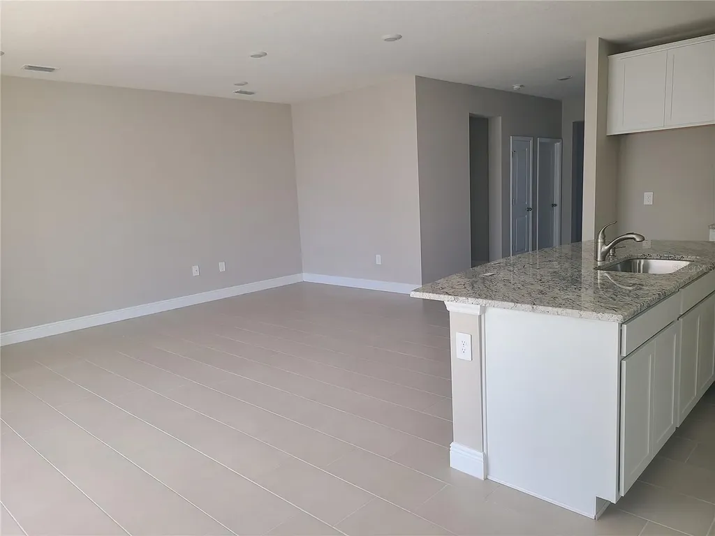 17758 Cantarina Cove Lakewood Ranch FL 34211