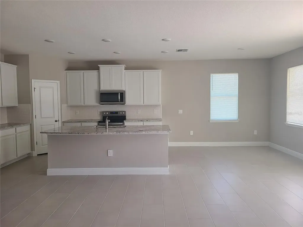 17758 Cantarina Cove Lakewood Ranch FL 34211