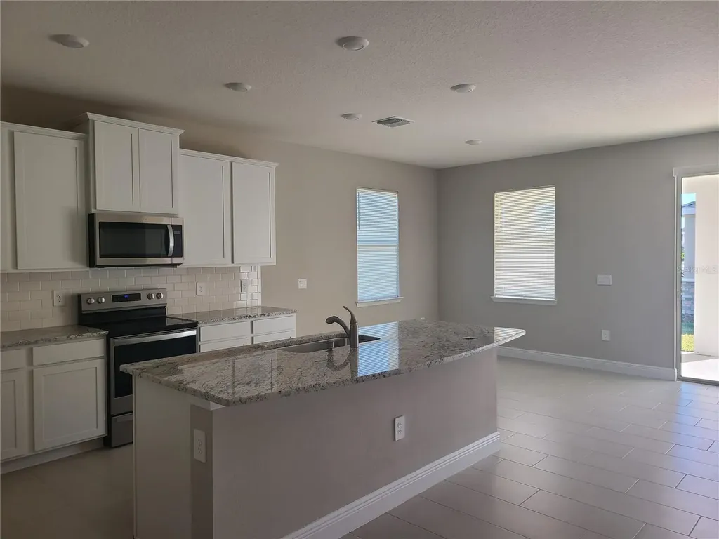 17758 Cantarina Cove Lakewood Ranch FL 34211