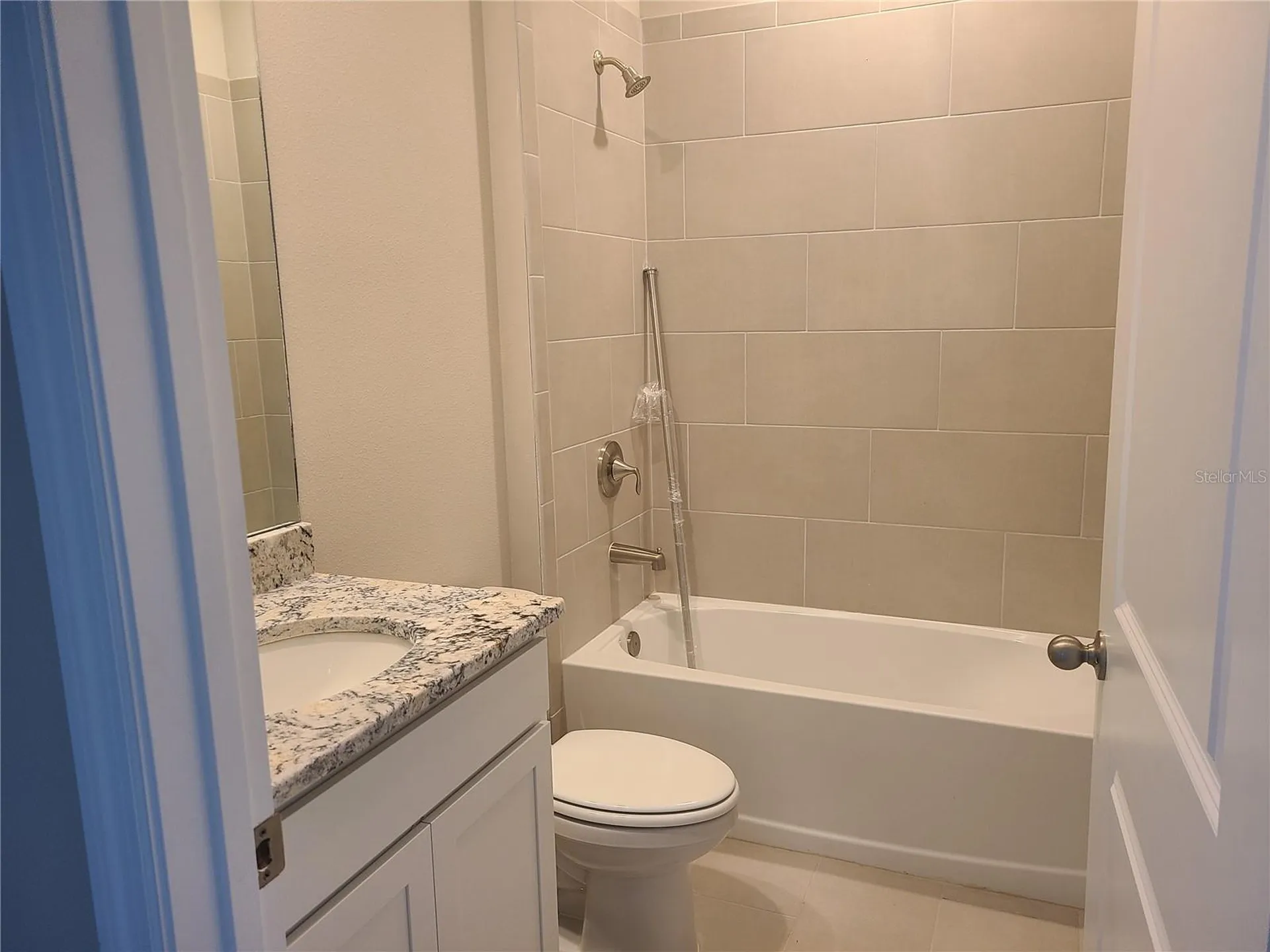 17758 Cantarina Cove Lakewood Ranch FL 34211