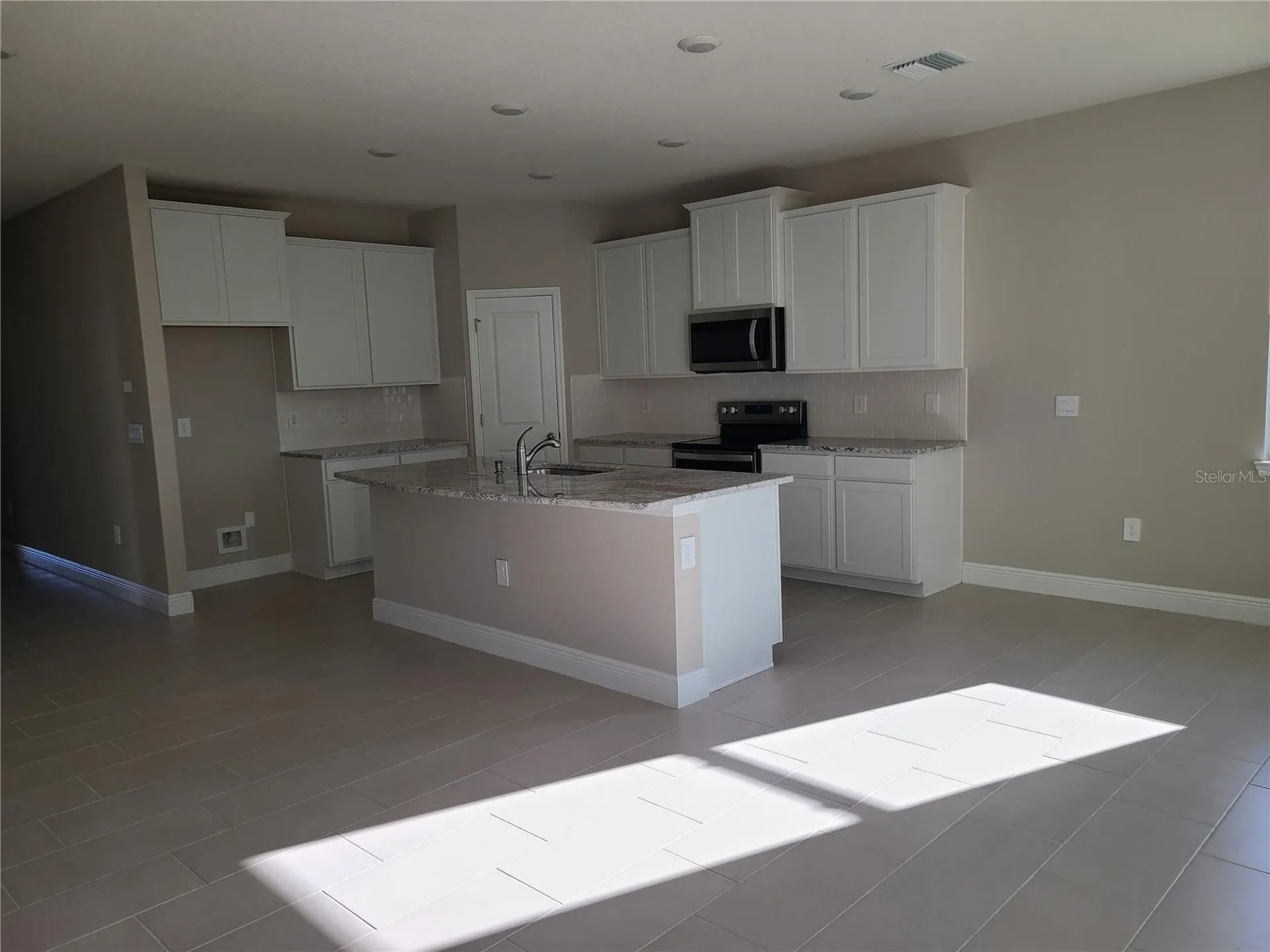 17758 Cantarina Cove Lakewood Ranch FL 34211