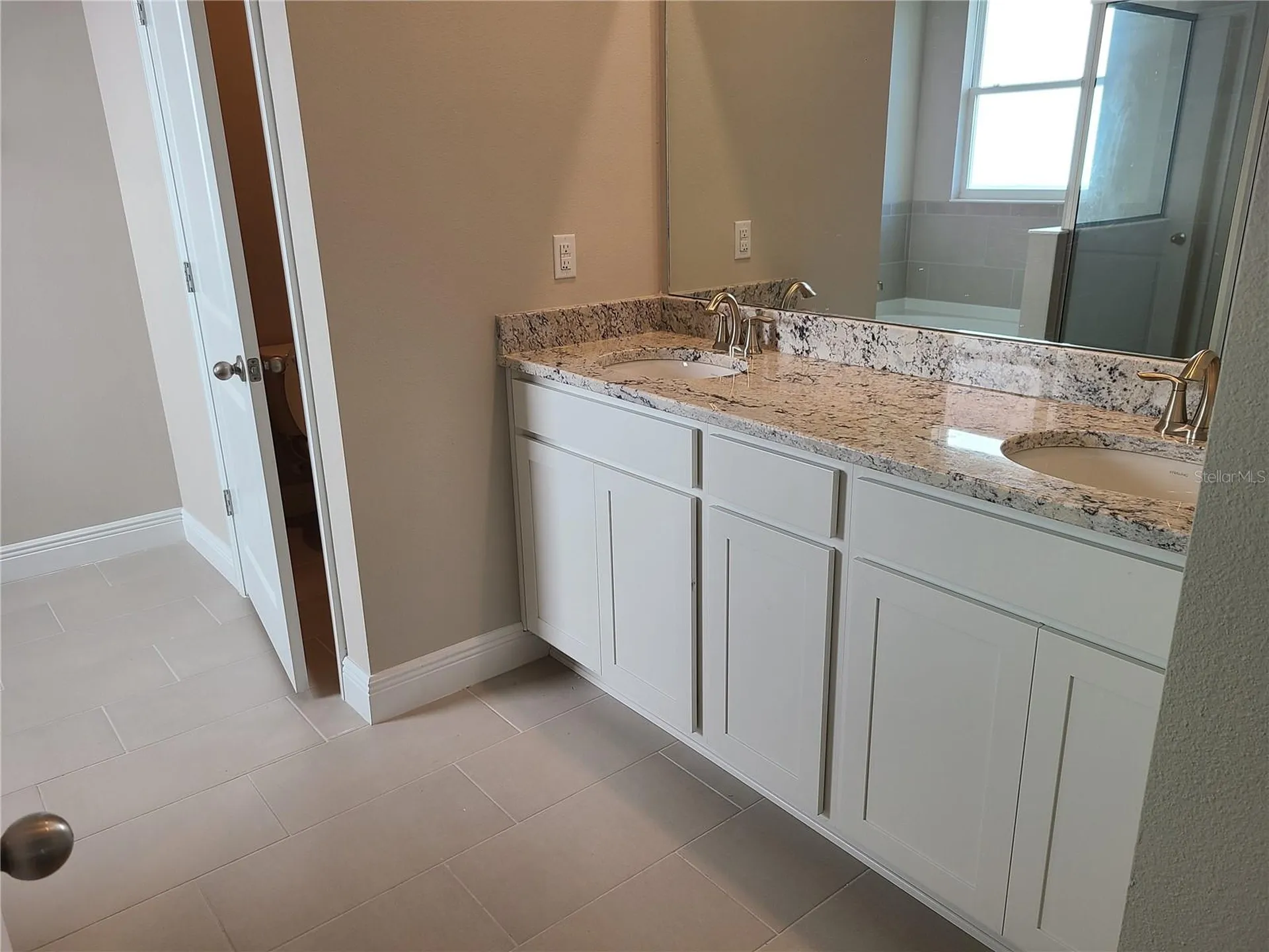 17758 Cantarina Cove Lakewood Ranch FL 34211