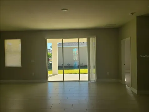 17758 Cantarina Cove Lakewood Ranch FL 34211