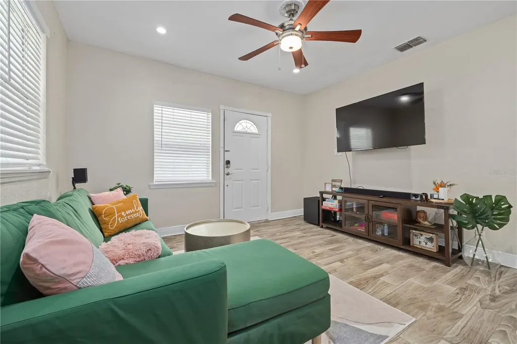 3808 N Tampa Street Tampa FL 33603