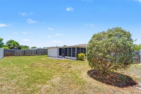 7006 Maplehurst Drive Port Richey FL 34668